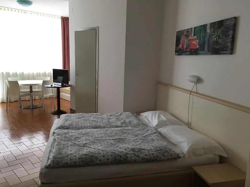 Residence Wieland Torri Del Benaco 3*,  Italien
